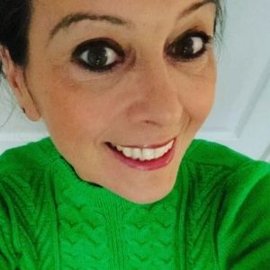 Meet your Posher, Sharon